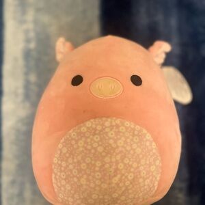 Peter the pig Squishmallow